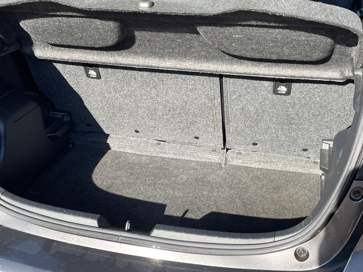 Used Toyota Yaris 2017 for sale - 78009070: Photo 12