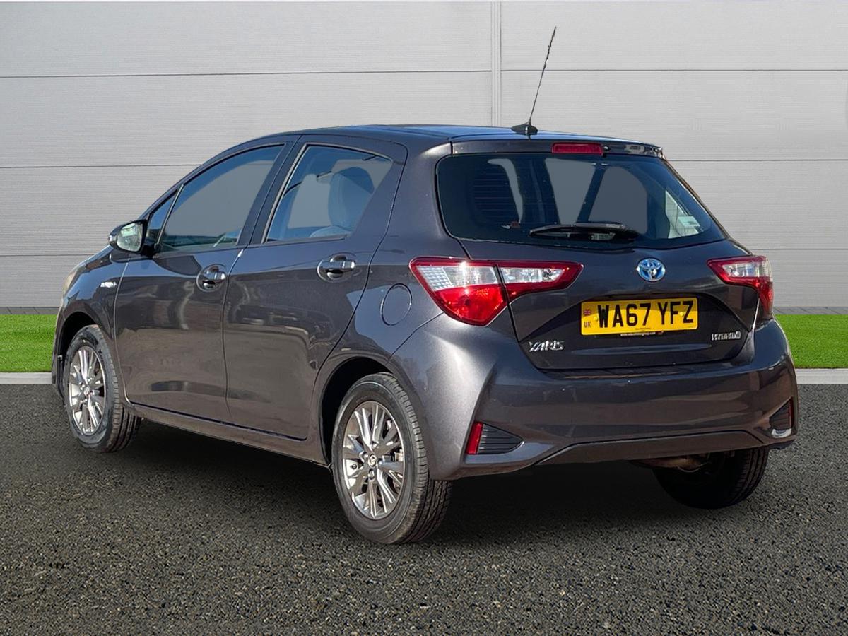 Used Toyota Yaris 2017 for sale - 78009070: Photo 5