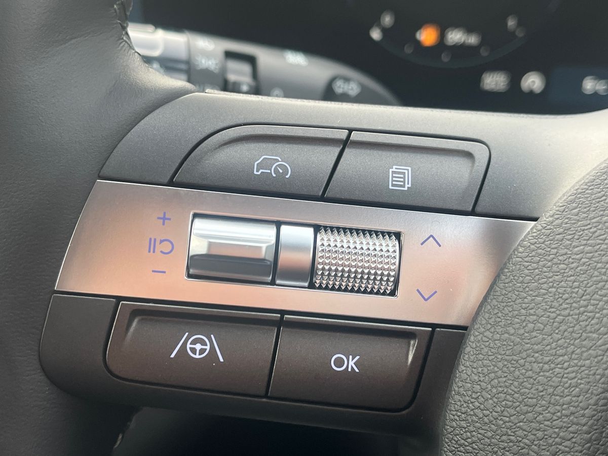 Used Hyundai KONA 2025 for sale - 77648082: Photo 16