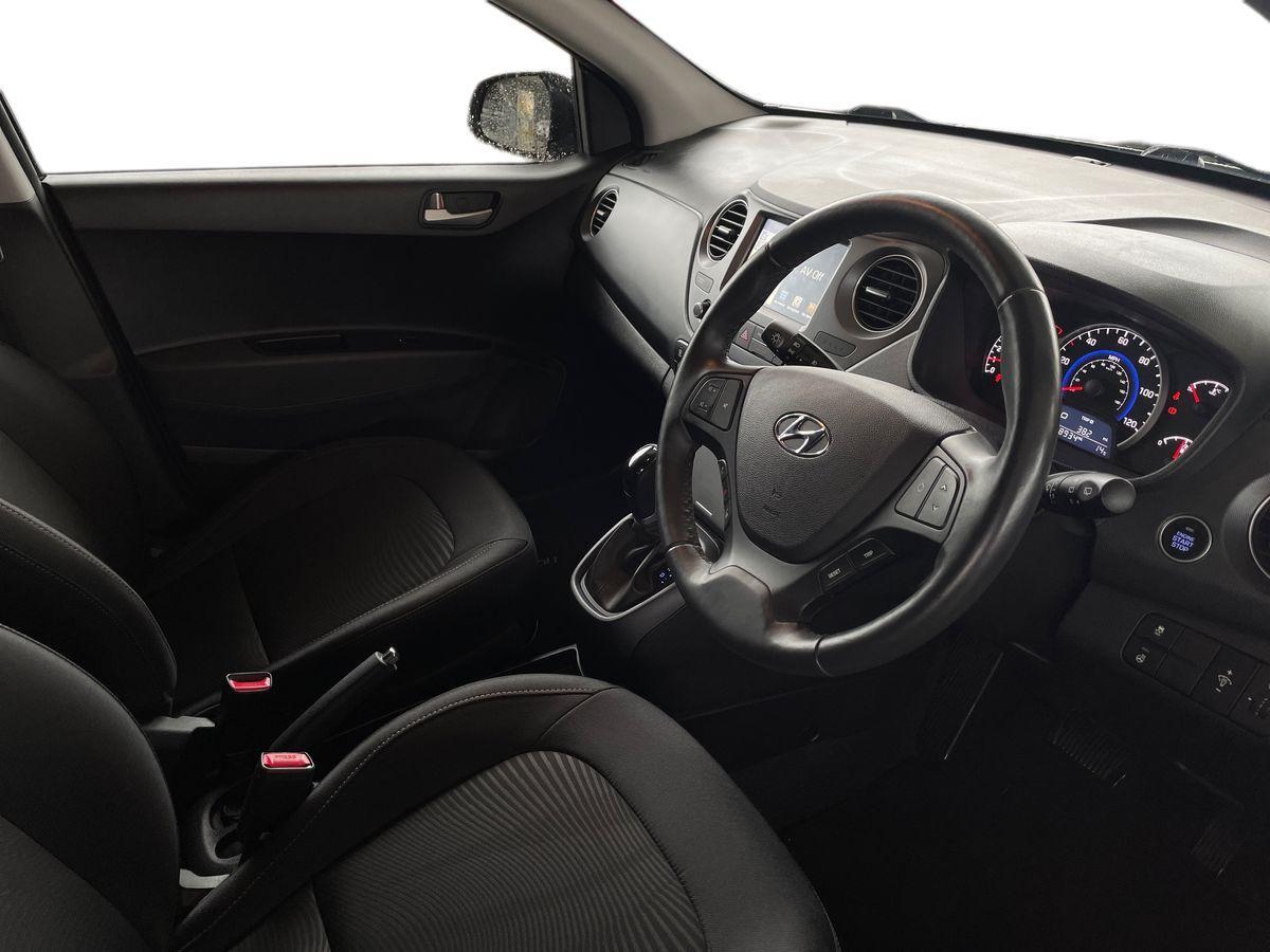 Used Hyundai i10 2019 for sale - 76716928: Photo 15