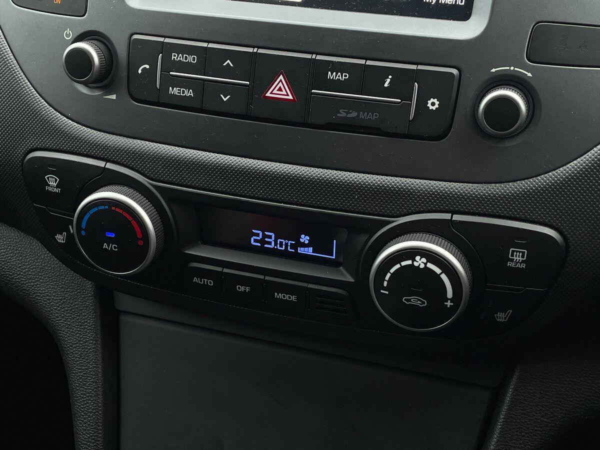 Used Hyundai i10 2019 for sale - 76716928: Photo 18