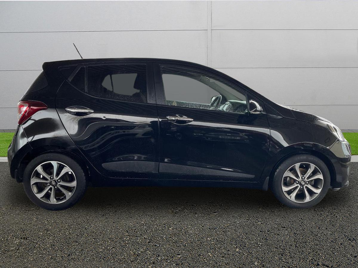 Used Hyundai i10 2019 for sale - 76716928: Photo 8