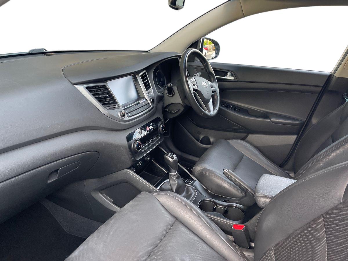 Used Hyundai TUCSON 2017 for sale - 77003005: Photo 10