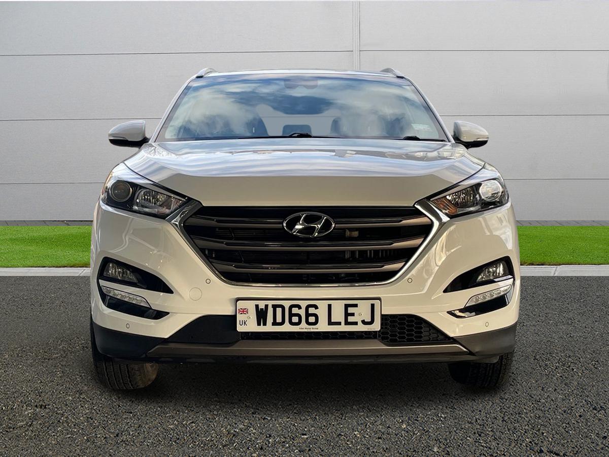 Used Hyundai TUCSON 2017 for sale - 77003005: Photo 2