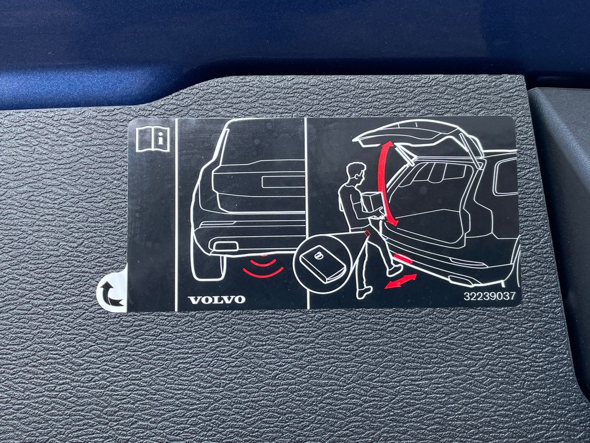 Used Volvo V60 2019 for sale - 77975498: Photo 24