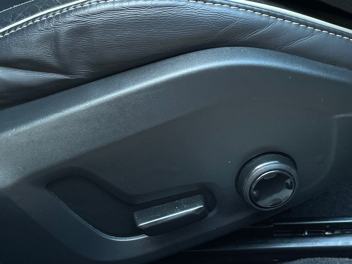 Used Volvo V60 2019 for sale - 77975498: Photo 25