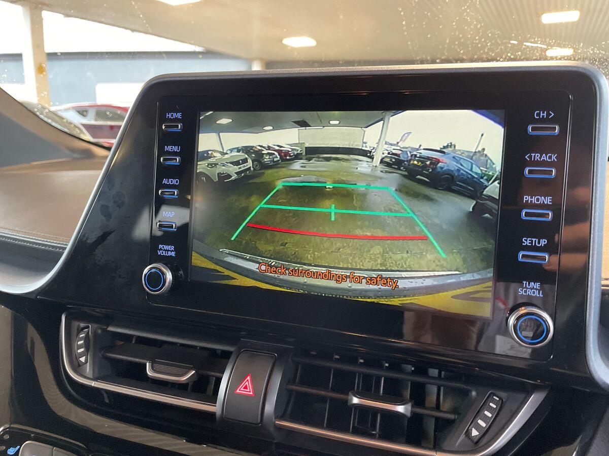 Used Toyota C-HR 2021 for sale - 76716914: Photo 24