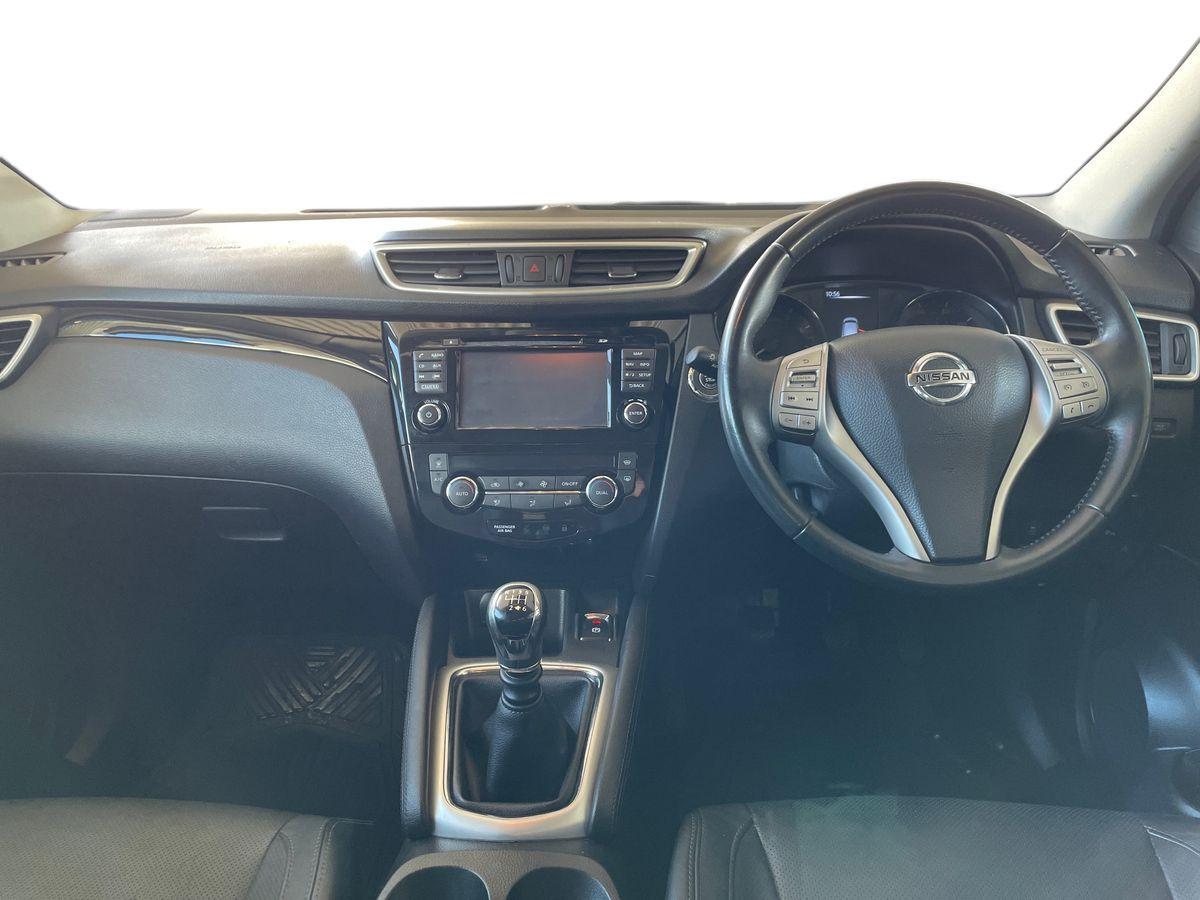 Used Nissan Qashqai 2015 for sale - 76801638: Photo 13