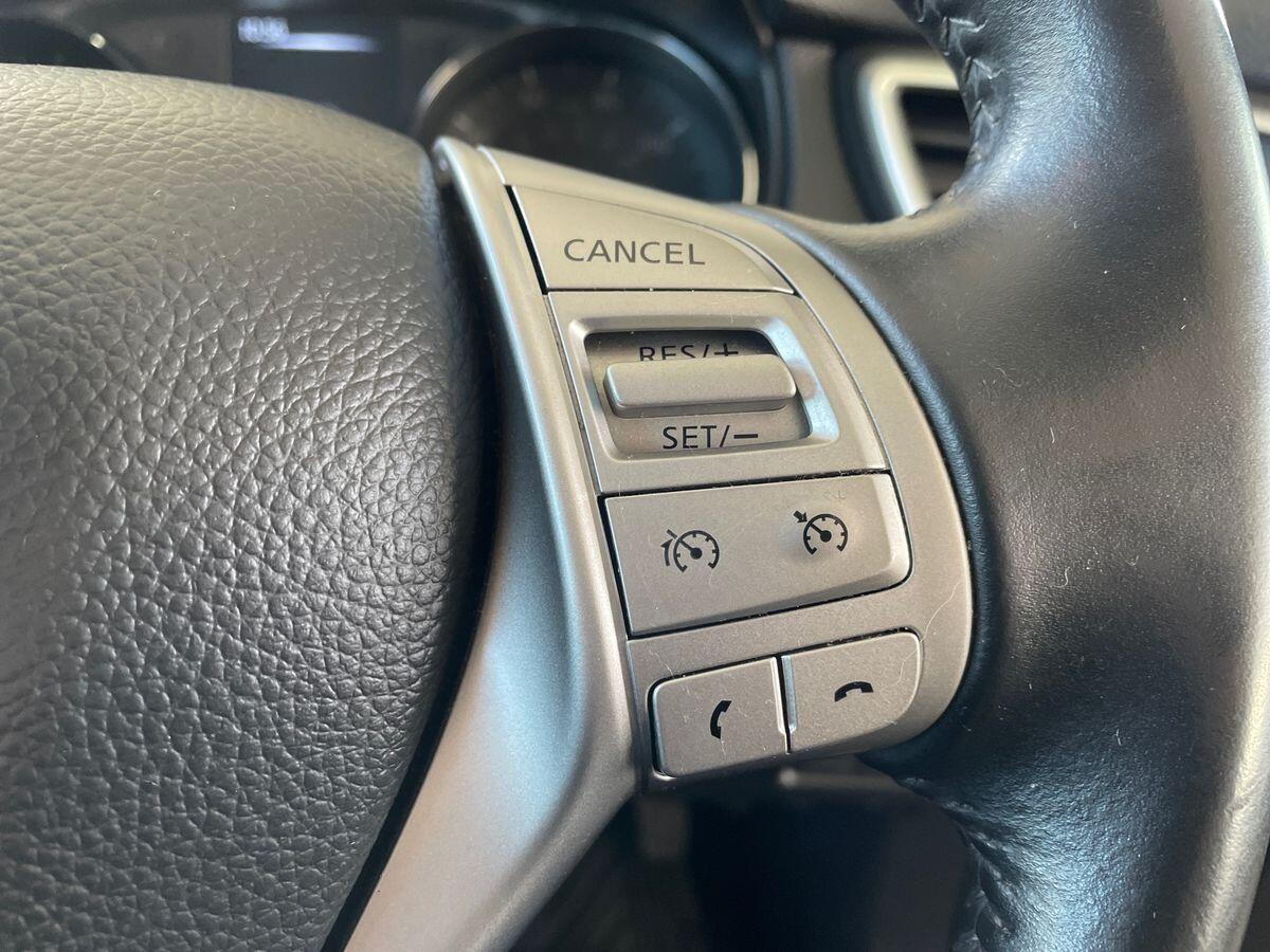 Used Nissan Qashqai 2015 for sale - 76801638: Photo 17