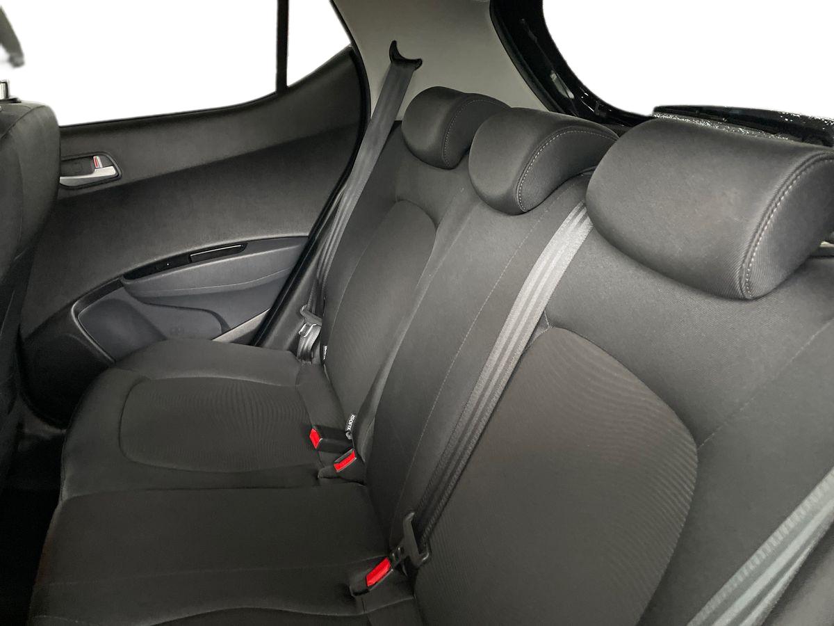 Used Hyundai i10 2019 for sale - 77002990: Photo 11