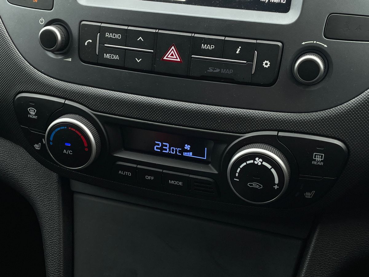 Used Hyundai i10 2019 for sale - 77002990: Photo 18