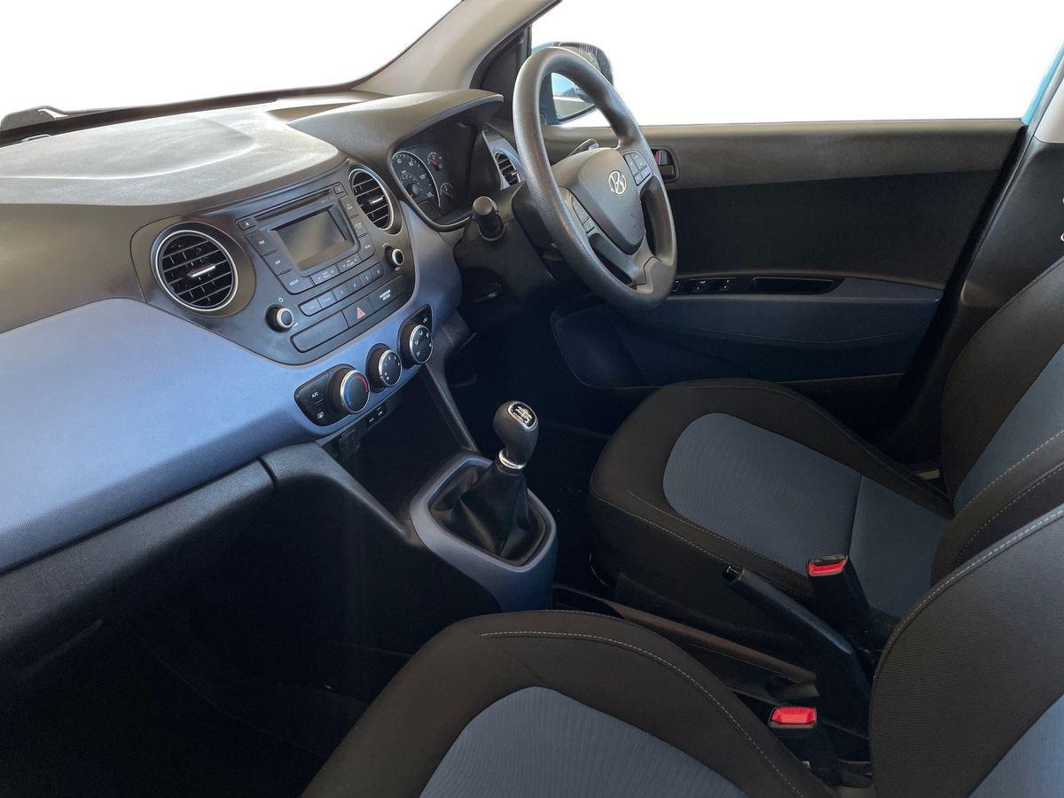 Used Hyundai i10 2014 for sale - 76965239: Photo 10