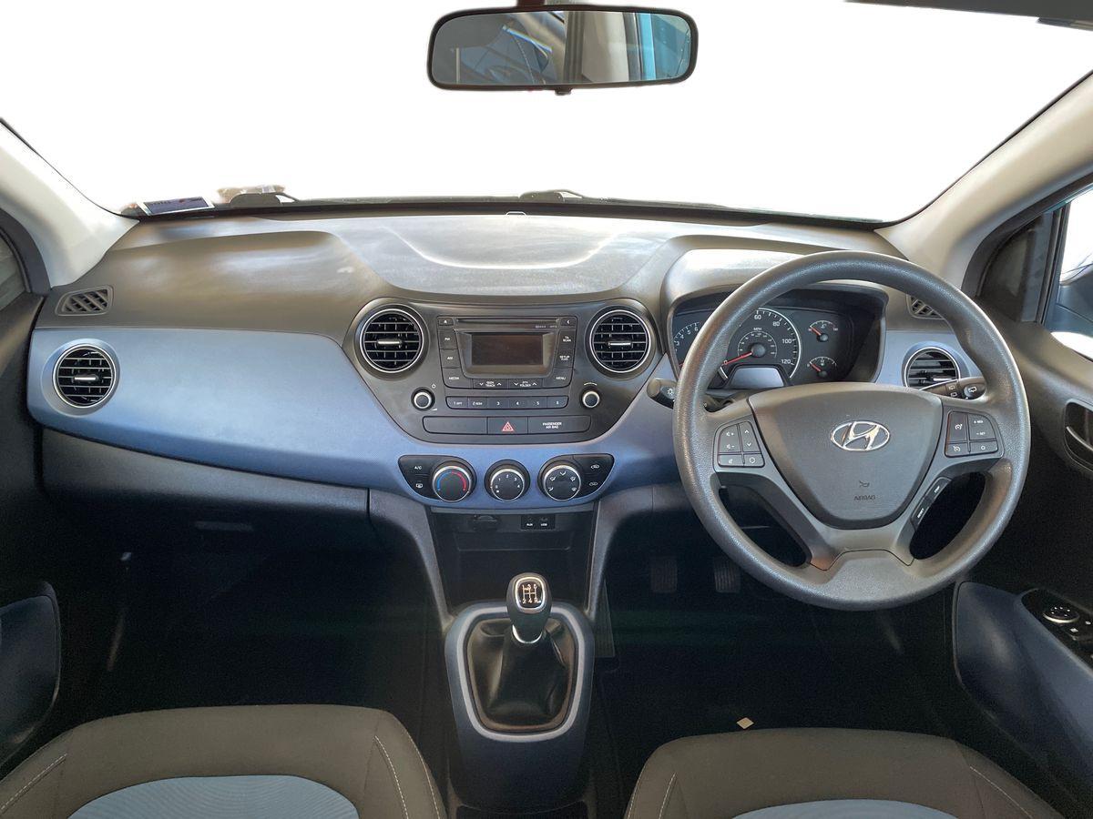 Used Hyundai i10 2014 for sale - 76965239: Photo 13