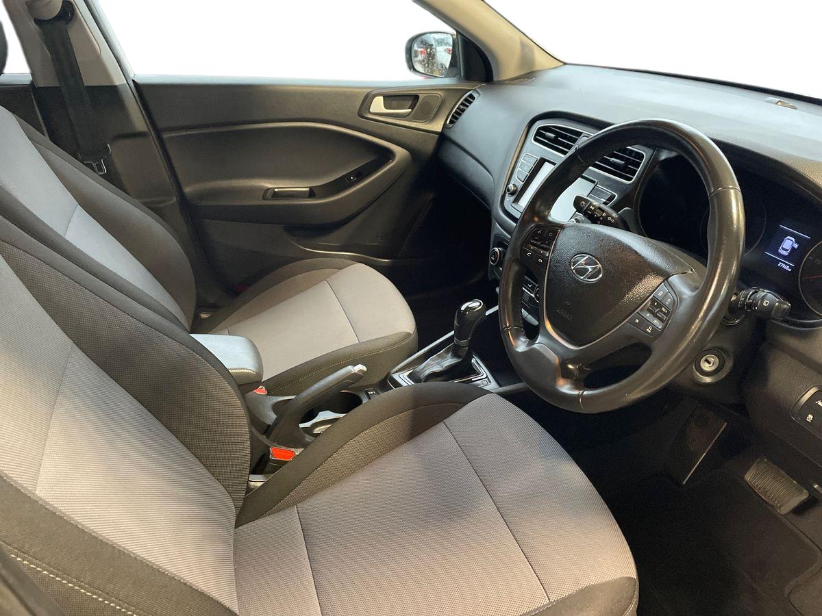 Used Hyundai i20 2020 for sale - 77003002: Photo 15