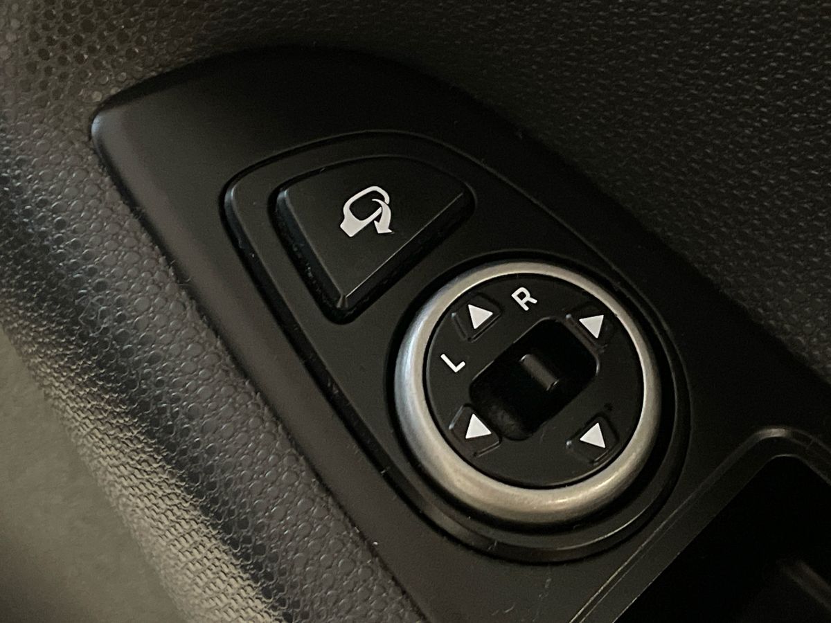 Used Hyundai i20 2020 for sale - 77003002: Photo 23