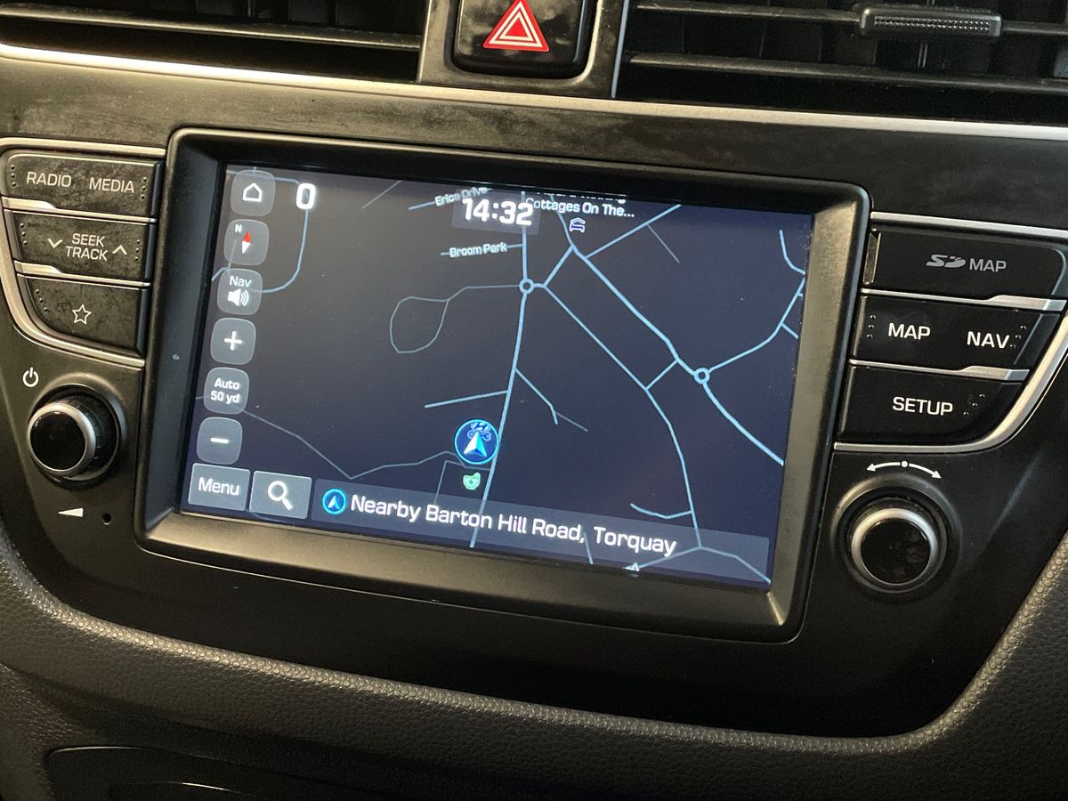 Used Hyundai i20 2020 for sale - 77003002: Photo 25