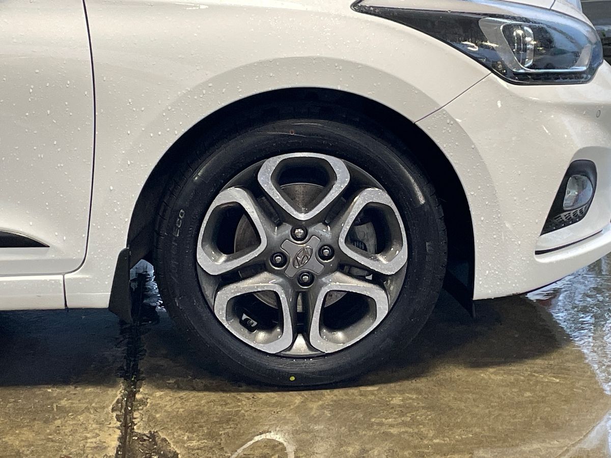 Used Hyundai i20 2020 for sale - 77003002: Photo 9