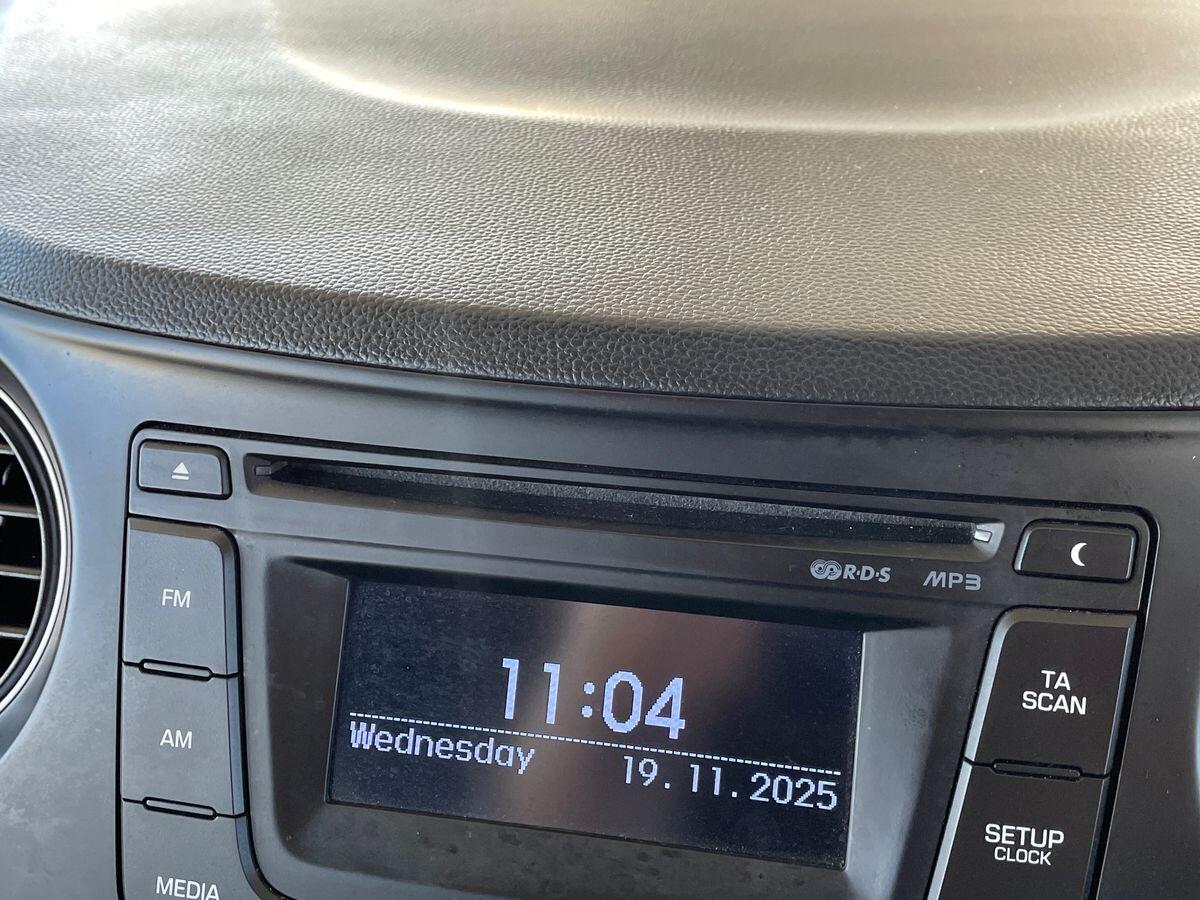 Used Hyundai i10 2014 for sale - 76716911: Photo 23