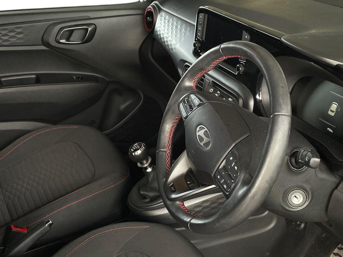 Used Hyundai i10 2023 for sale - 77739904: Photo 15