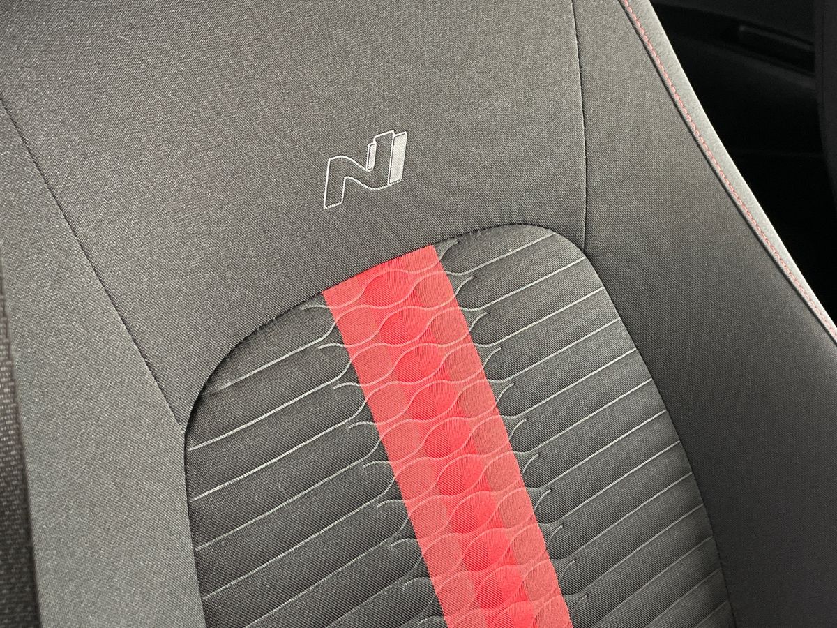 Used Hyundai i10 2023 for sale - 77739904: Photo 31