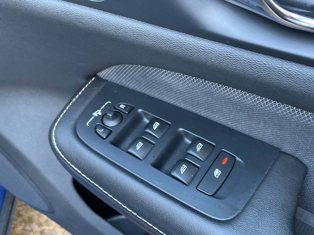 Used Volvo V60 2019 for sale - 77942038: Photo 20