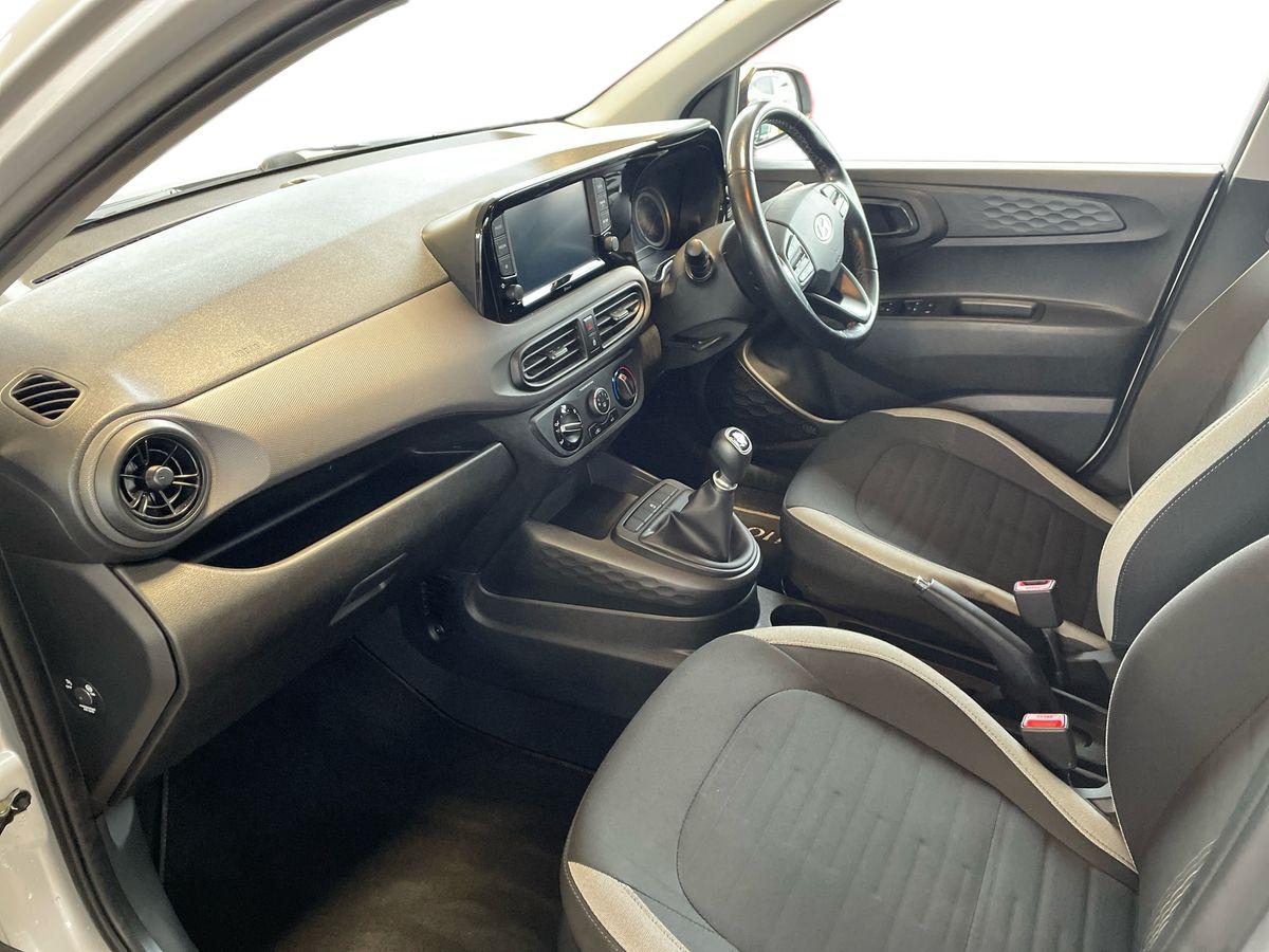 Used Hyundai i10 2022 for sale - 77205607: Photo 10