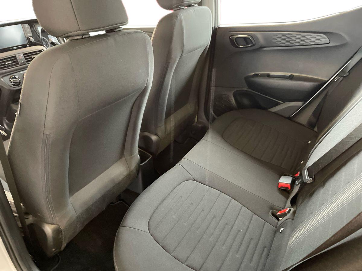 Used Hyundai i10 2022 for sale - 77205607: Photo 11