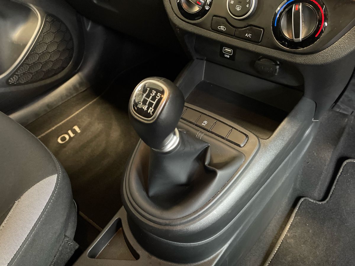 Used Hyundai i10 2022 for sale - 77205607: Photo 19