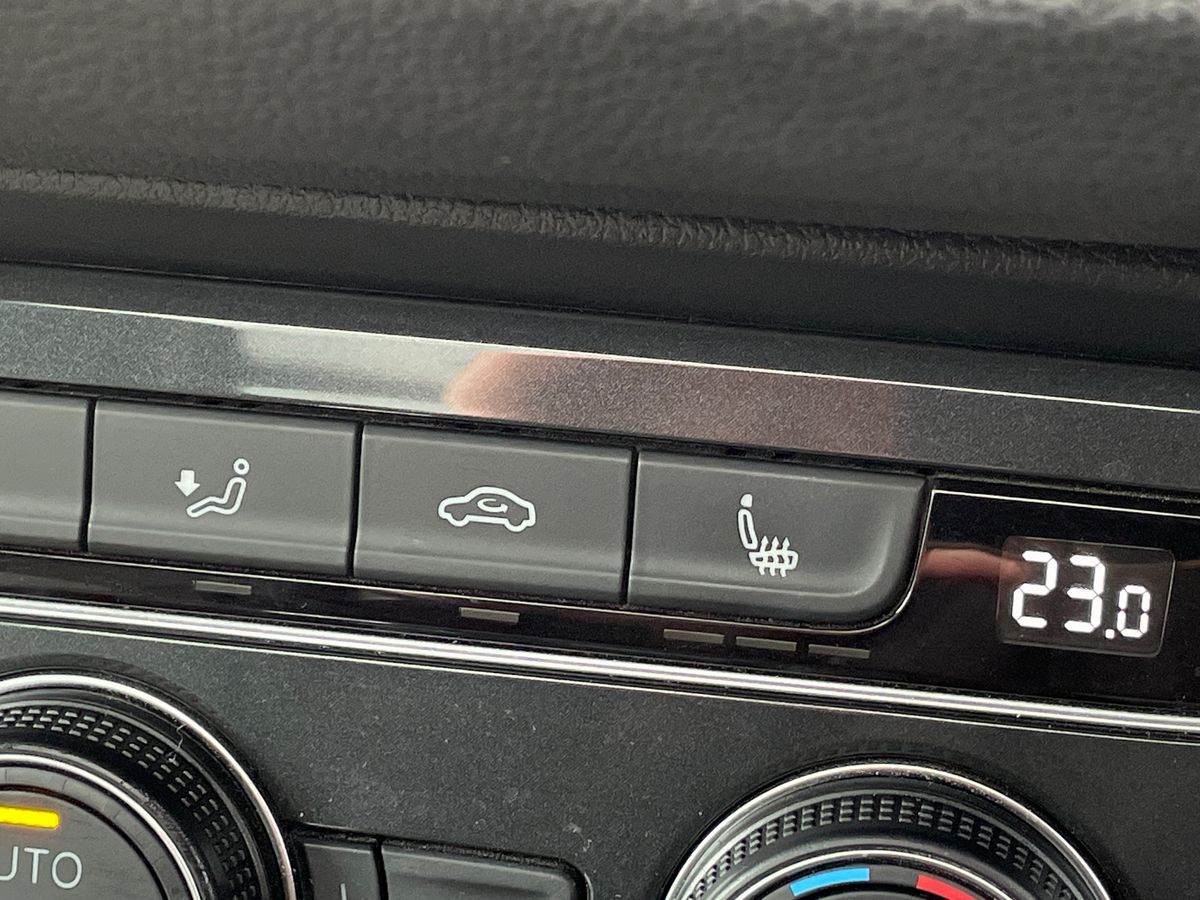 Used Volkswagen Tiguan 2018 for sale - 77739905: Photo 25