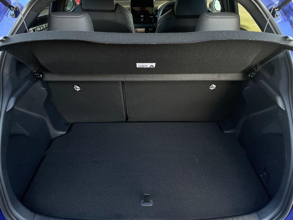 Used Toyota Yaris 2025 for sale - 76765358: Photo 12