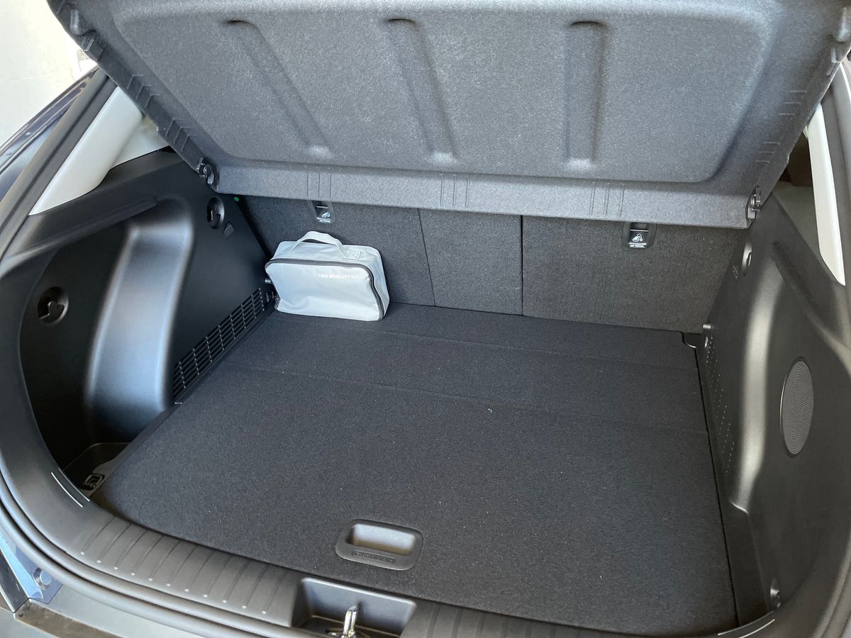 Used Hyundai KONA 2026 for sale - 77942082: Photo 12