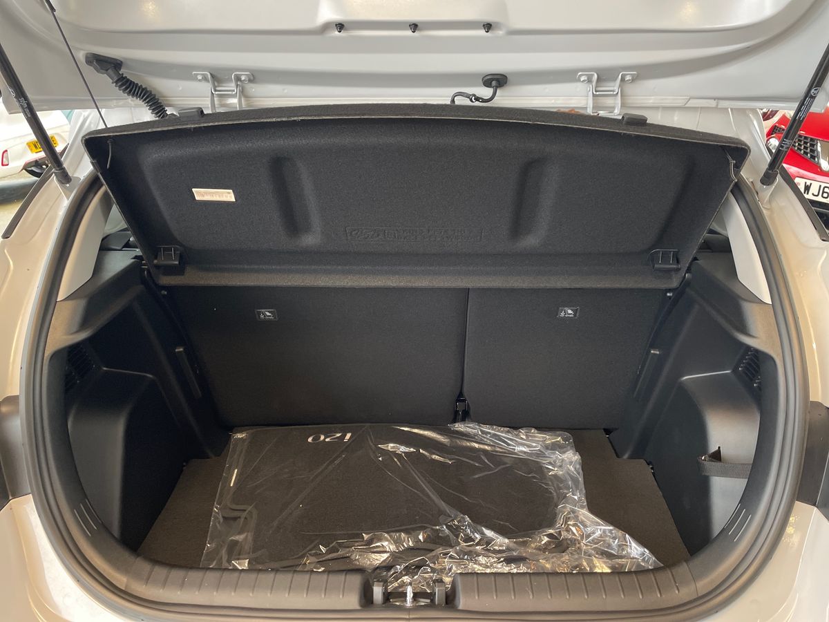 Used Hyundai i20 2025 for sale - 77193538: Photo 12