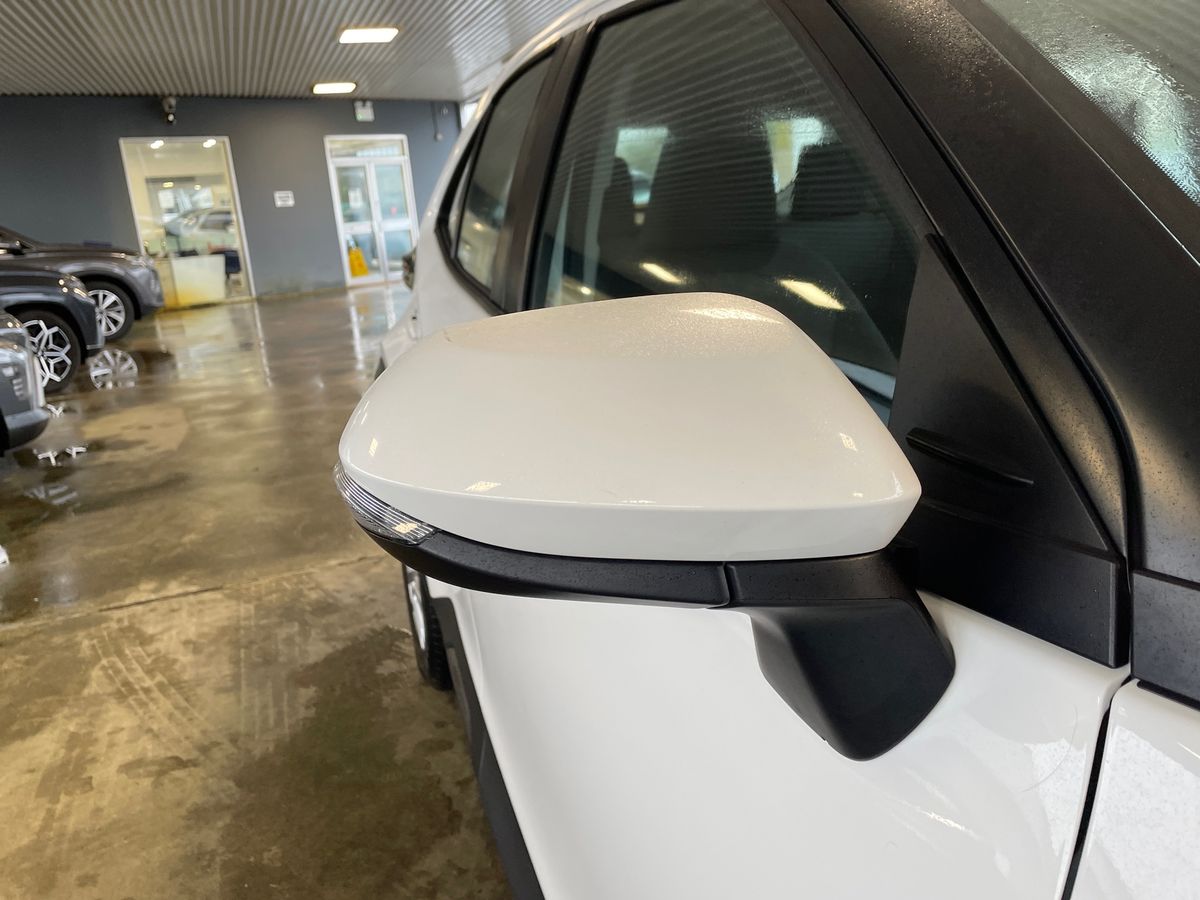 Used Toyota Yaris Cross 2023 for sale - 77512639: Photo 22