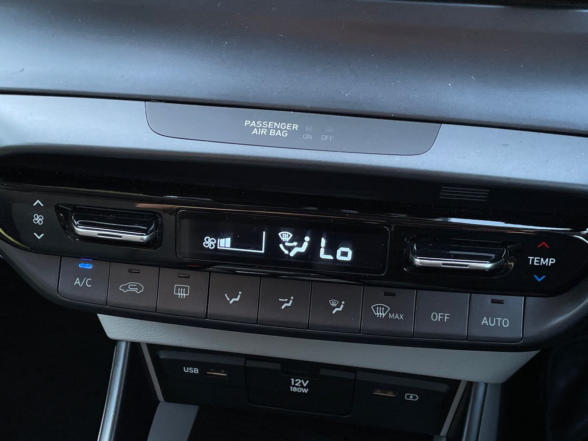 Used Hyundai BAYON 2023 for sale - 77003011: Photo 18