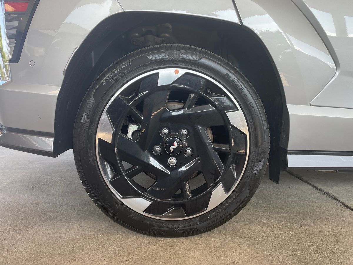 Used Hyundai KONA 2025 for sale - 77002997: Photo 9