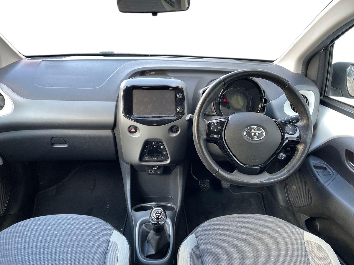 Used Toyota AYGO 2018 for sale - 77300398: Photo 13