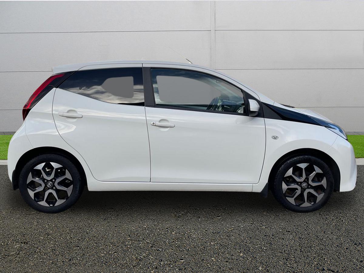 Used Toyota AYGO 2018 for sale - 77300398: Photo 8