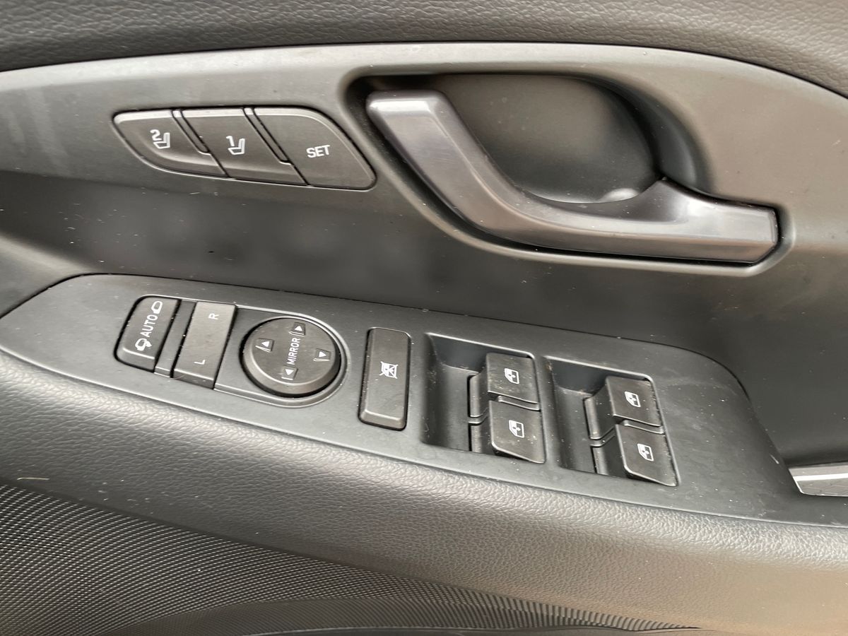 Used Hyundai i30 2018 for sale - 77648104: Photo 20