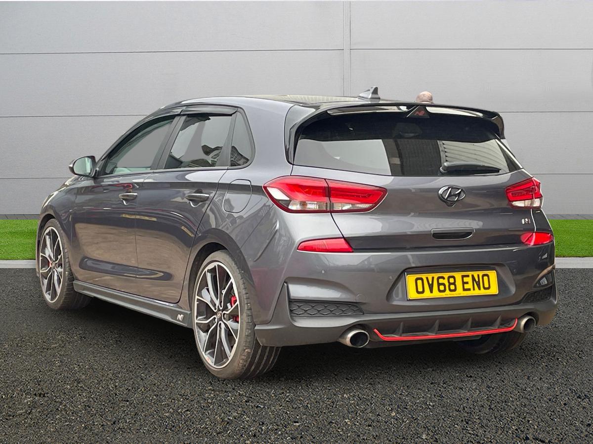 Used Hyundai i30 2018 for sale - 77648104: Photo 5