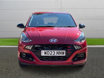 Used Hyundai i10 2023 for sale - 79101797: Photo