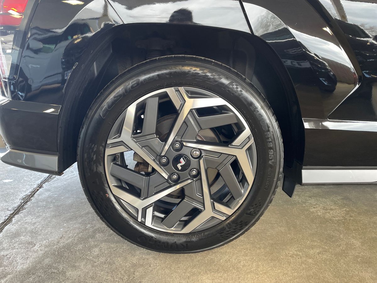 Used Hyundai KONA 2023 for sale - 78117686: Photo 9