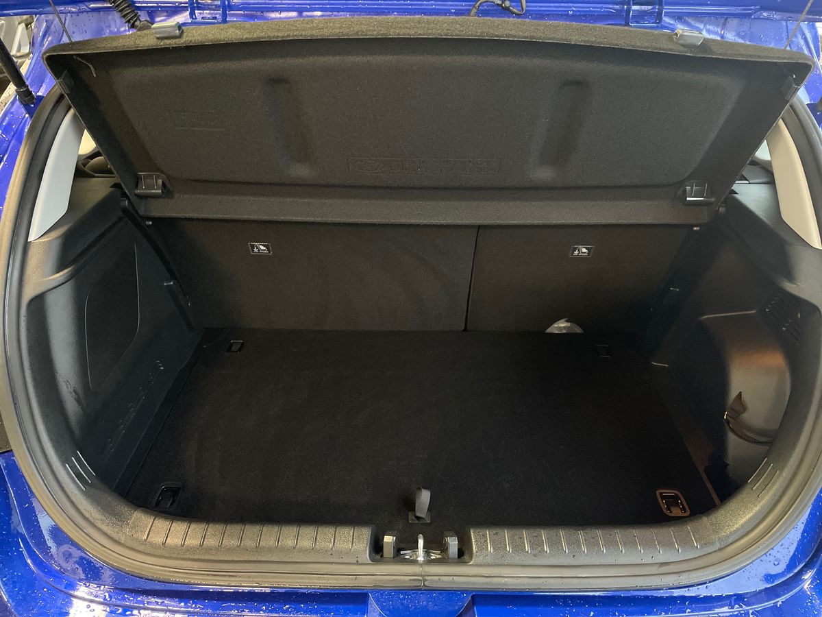 Used Hyundai i20 2023 for sale - 77004935: Photo 12