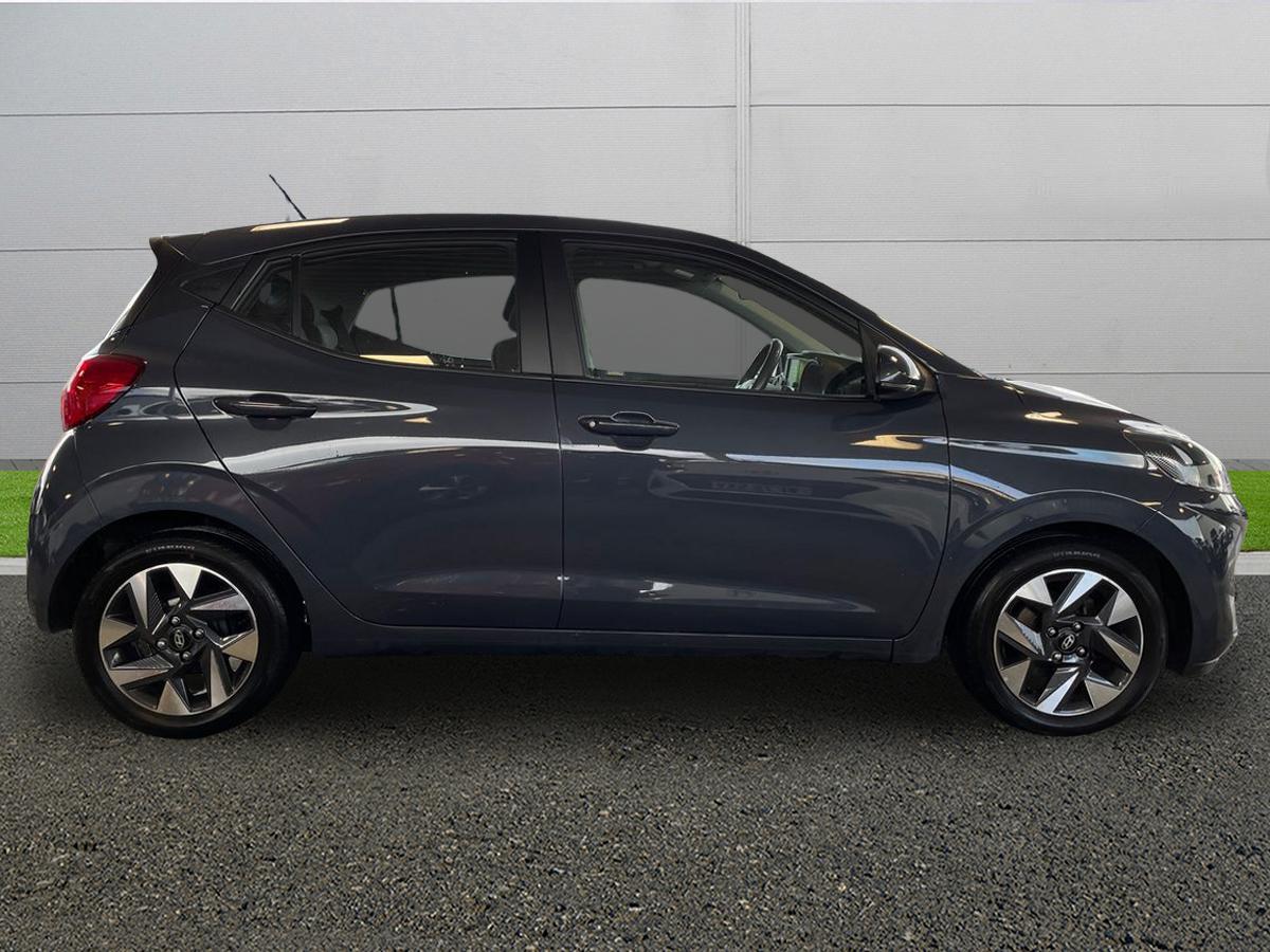 Used Hyundai i10 2023 for sale - 77397455: Photo 8