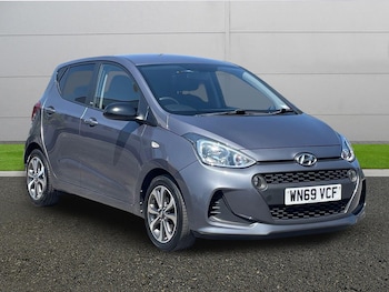 Used Hyundai i10 2019 for sale - 79174572: Photo