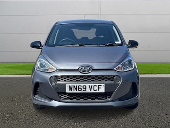 Used Hyundai i10 2019 for sale - 79174572: Photo