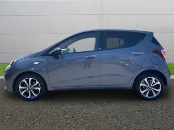 Used Hyundai i10 2019 for sale - 79174572: Photo