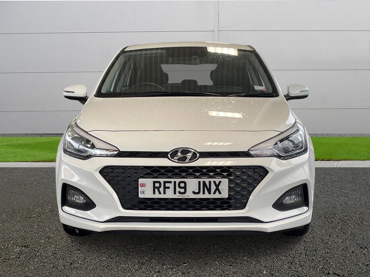 Used Hyundai i20 2019 for sale - 76965250: Photo 2