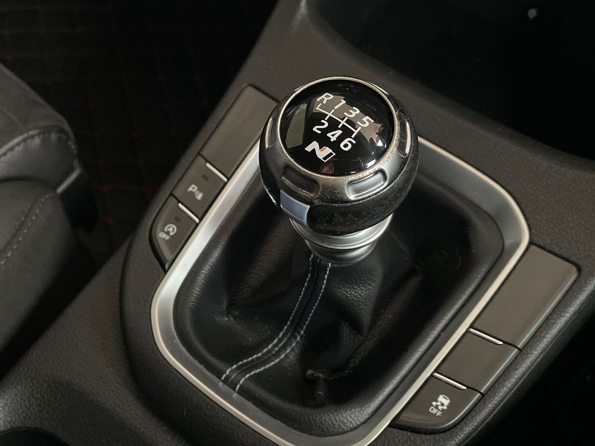 Used Hyundai i30 2018 for sale - 77685629: Photo 19