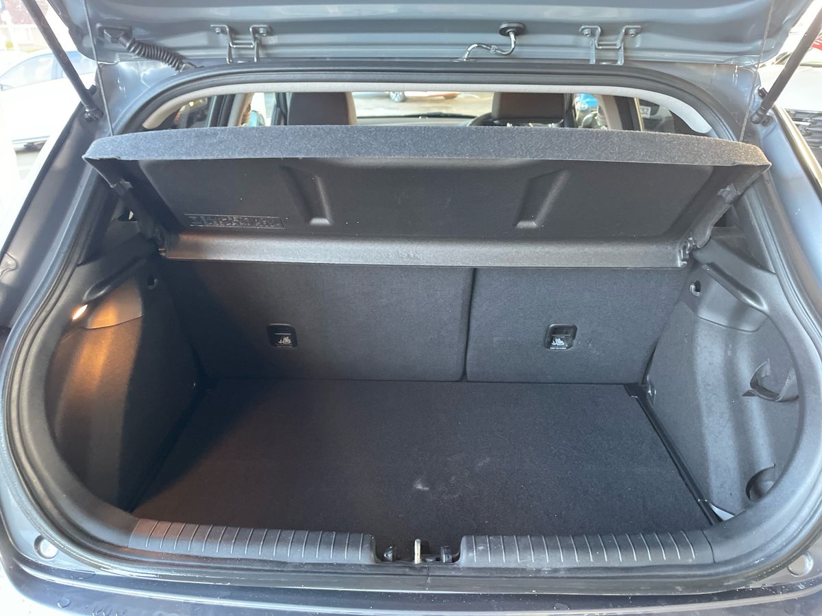 Used Hyundai i20 2020 for sale - 77002994: Photo 12