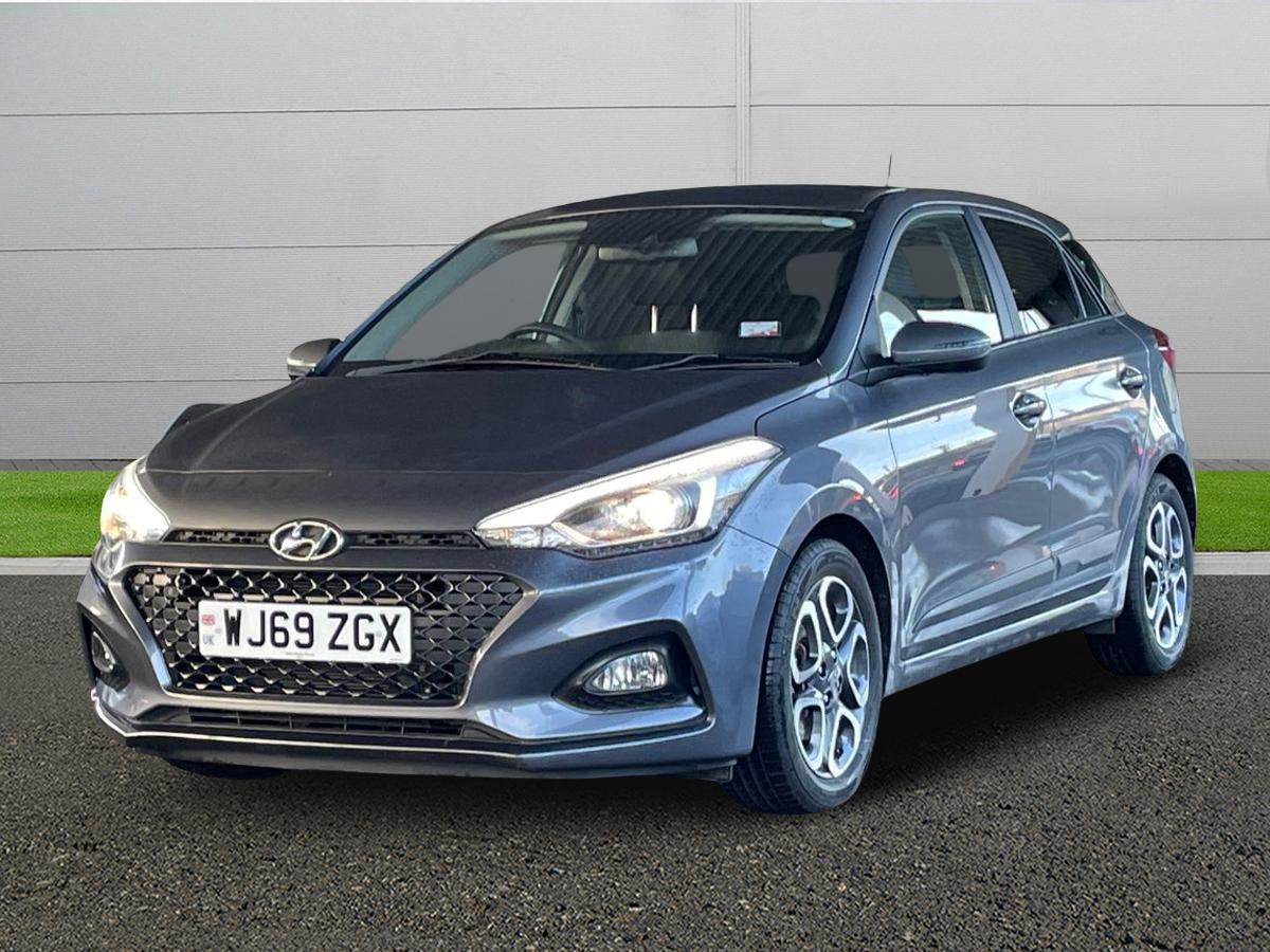 Used Hyundai i20 2020 for sale - 77002994: Photo 3